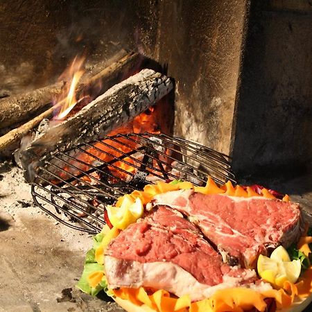 Hotel Ristorante Il Pino Chiusi Eksteriør bilde